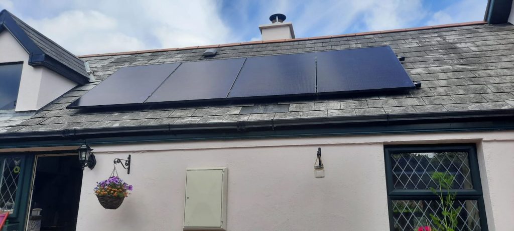 Maximise Renewable Efficiency via Solar and battery storage installation